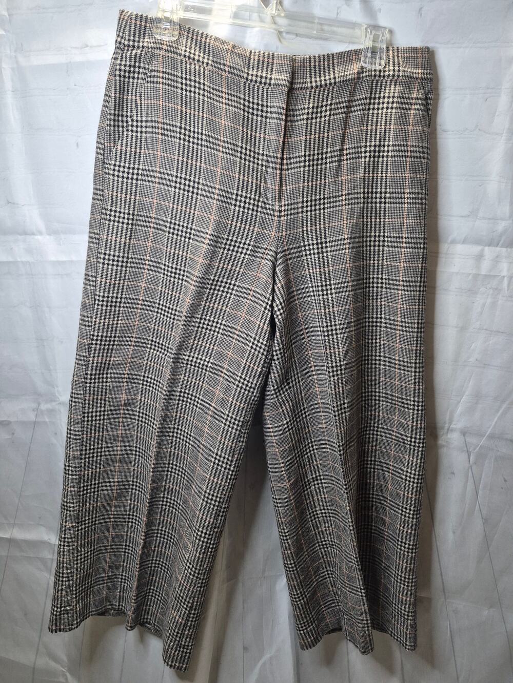 Loft  Size 8  Wide leg  pants, Dress or work  pants.